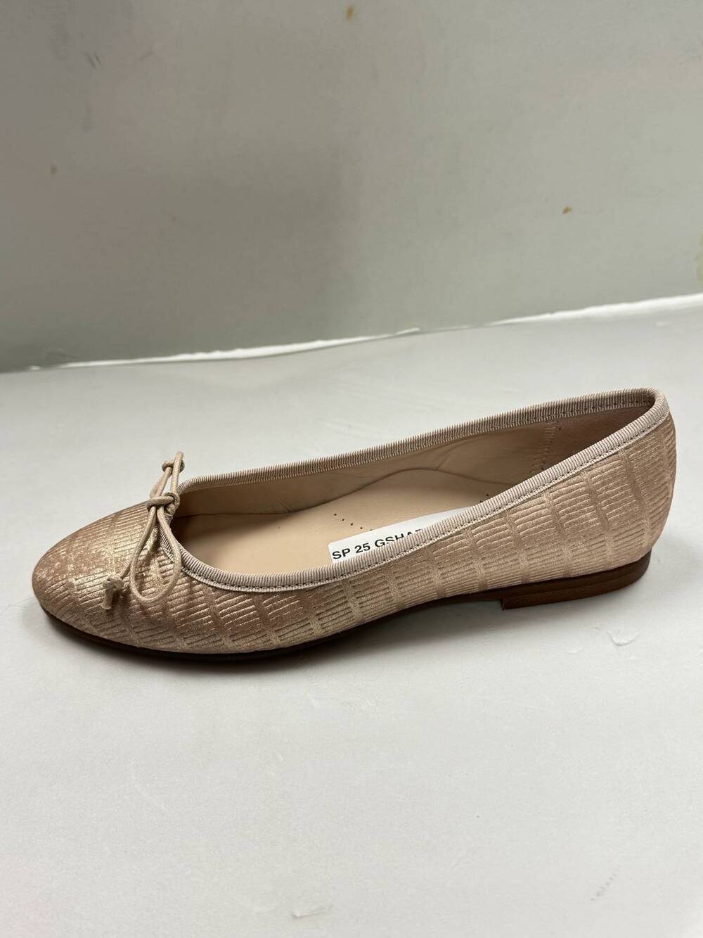 NEW BEBERLIS women's a dressy ballet flat slip on in nude givre creel